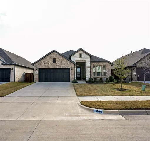 $495,000 | 2609 Henley Way, Venus, TX 76084
