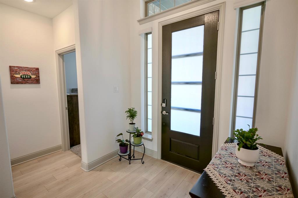 2609 Henley Way Venus, TX 76084 - Photo 7 of 40 a living room with furniture and a window
