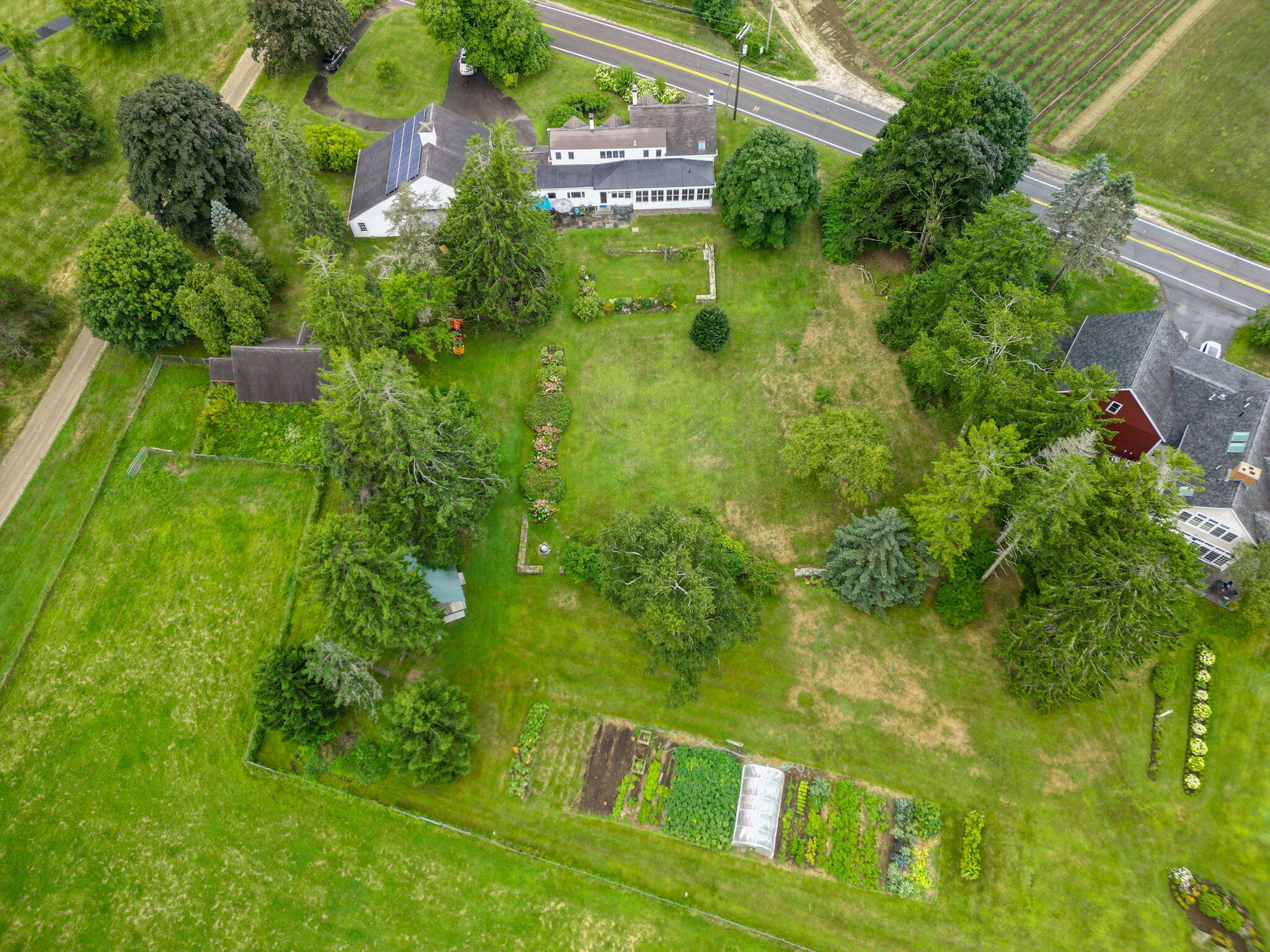 72 Two Lights Road Cape Elizabeth, ME 04107 - Photo 7 of 120 8-web-or-mls-72 Two lights-8