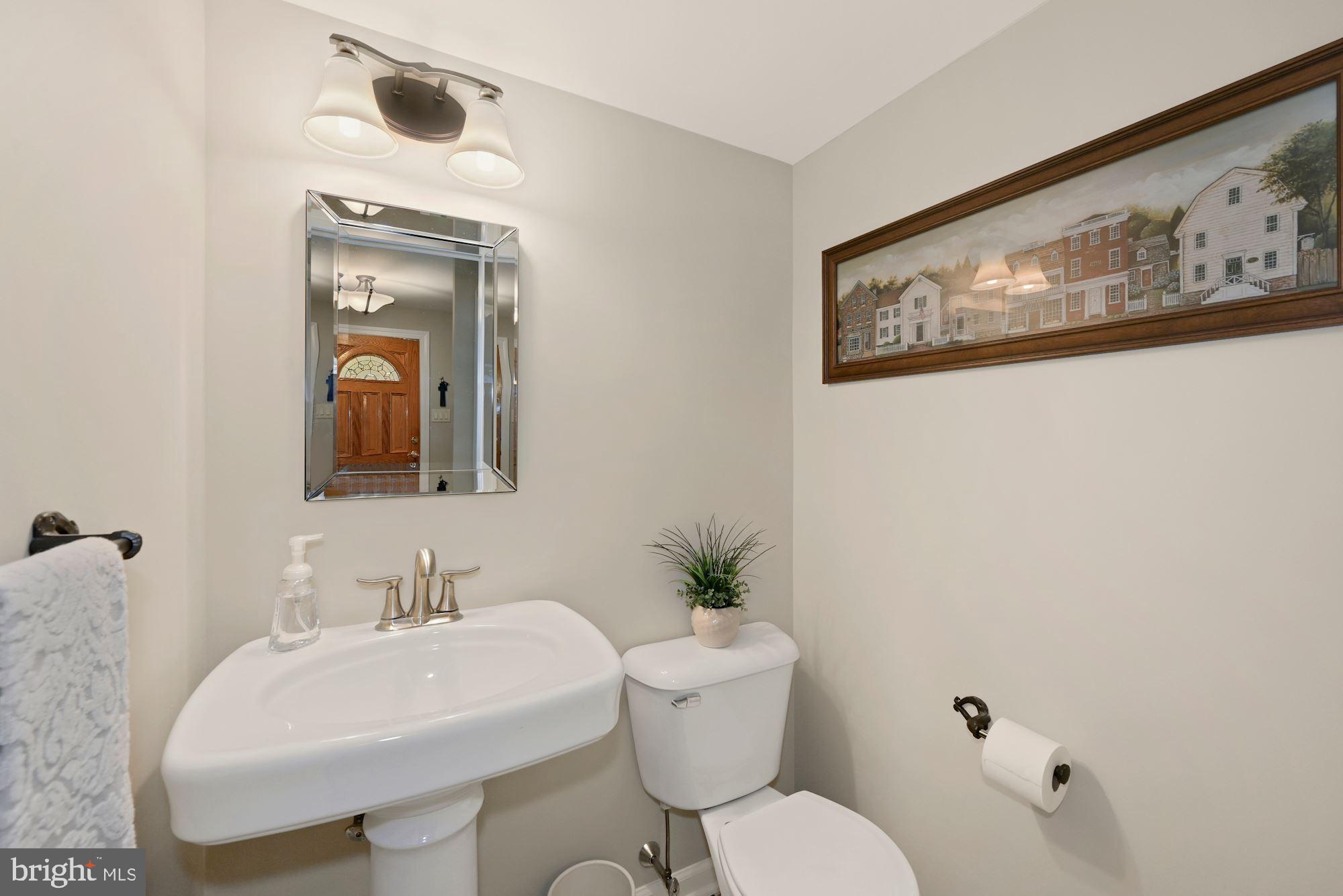 121 Pine Valley Road Delran, NJ 08075 - Photo 14 of 34 Half Bath
