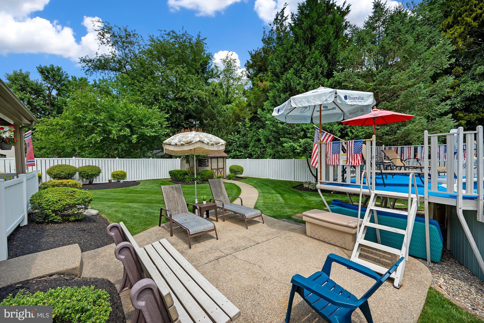 121 Pine Valley Road Delran, NJ 08075 - Photo 5 of 34 Back Yard