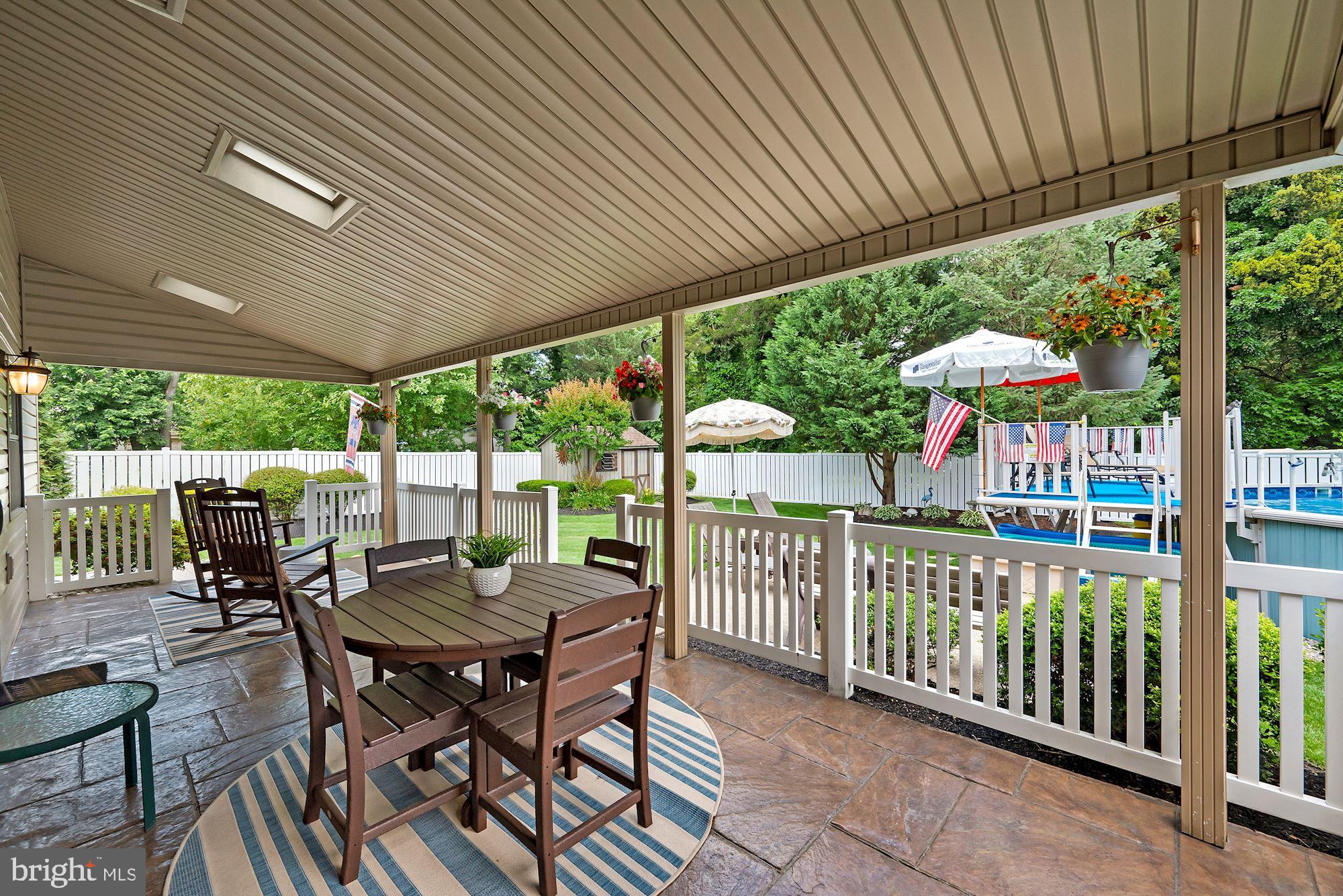 121 Pine Valley Road Delran, NJ 08075 - Photo 10 of 34 Back Porch