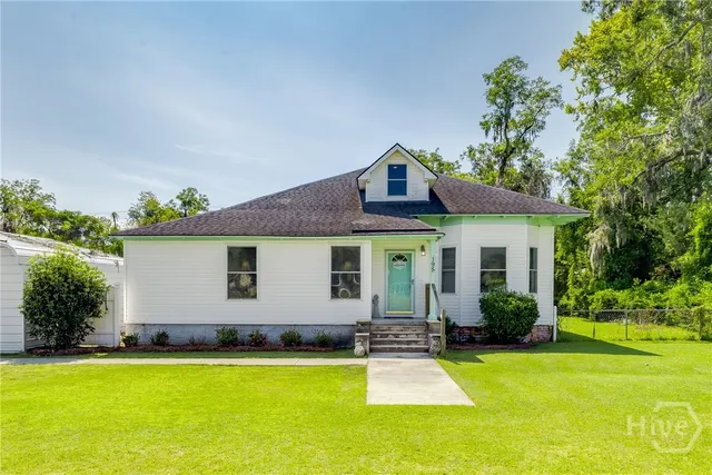 $449,000 | 195 South Central Road, Bloomingdale, GA 31302