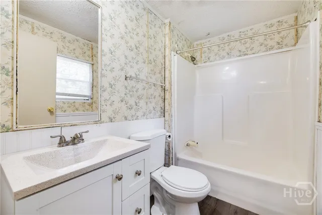 $449,000 | 195 South Central Road, Bloomingdale, GA 31302