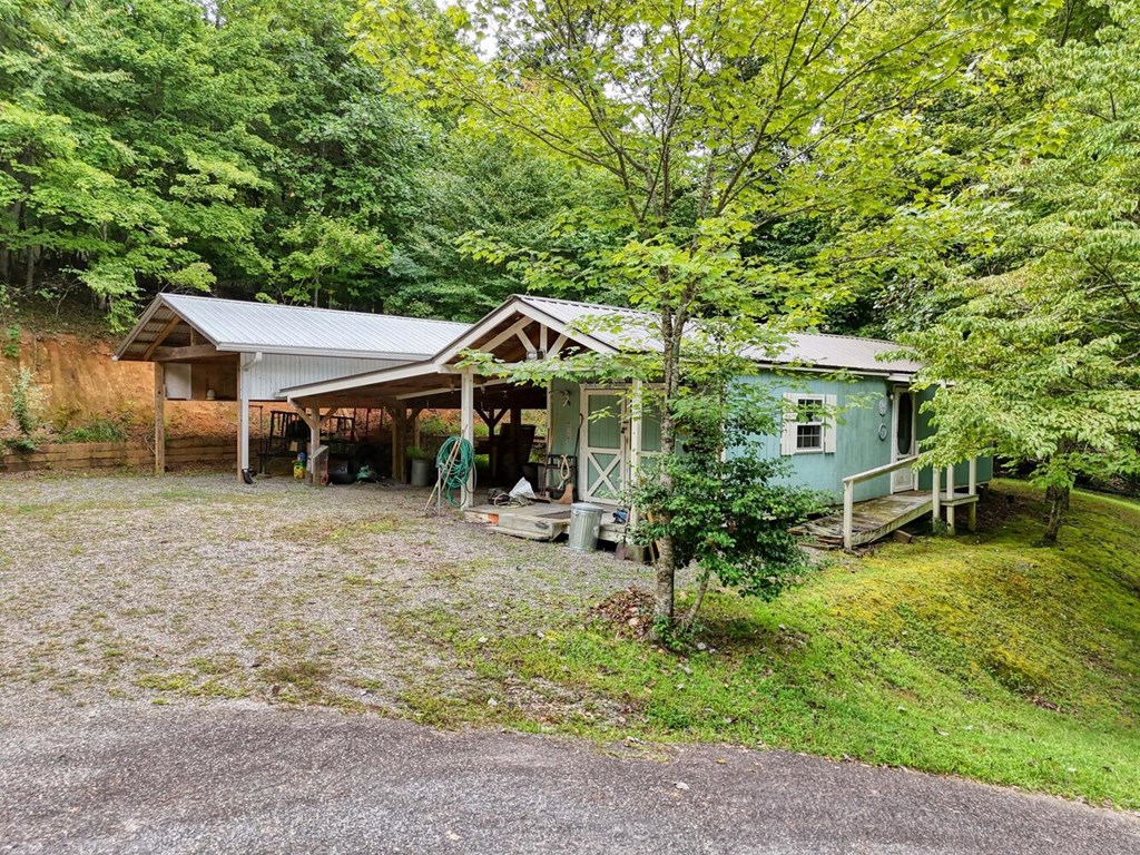 3984 Hickory Nut Road Hiawassee, GA 30546 - Photo 40 of 43 Gallery Image 40