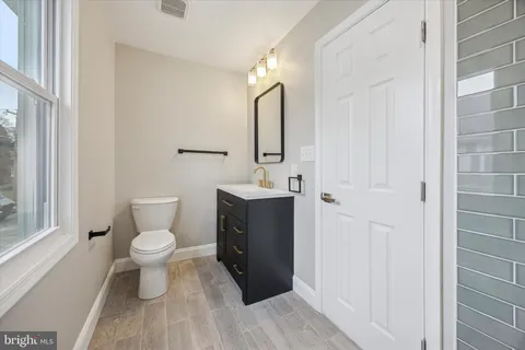 $635,000 | 703 Lindale Avenue, Drexel Hill, PA 19026