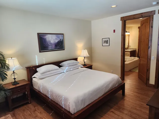 $1,095,990 | 1157 Pyramid Peak Drive, Unit 1157, Mammoth Lakes, CA 93546