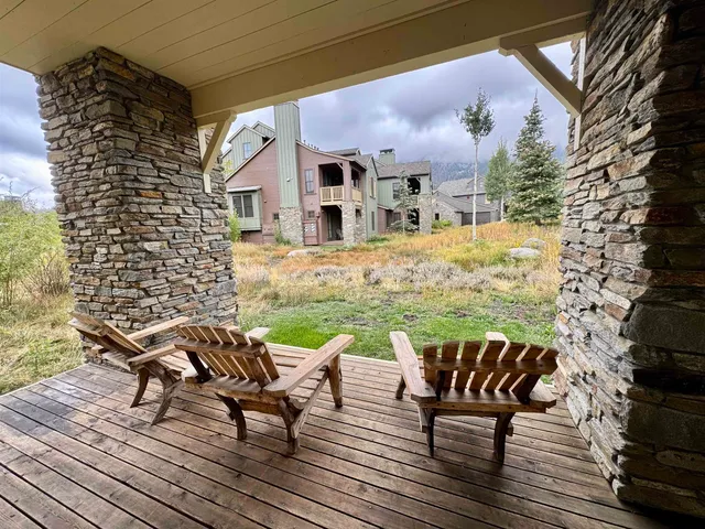$1,095,990 | 1157 Pyramid Peak Drive, Unit 1157, Mammoth Lakes, CA 93546