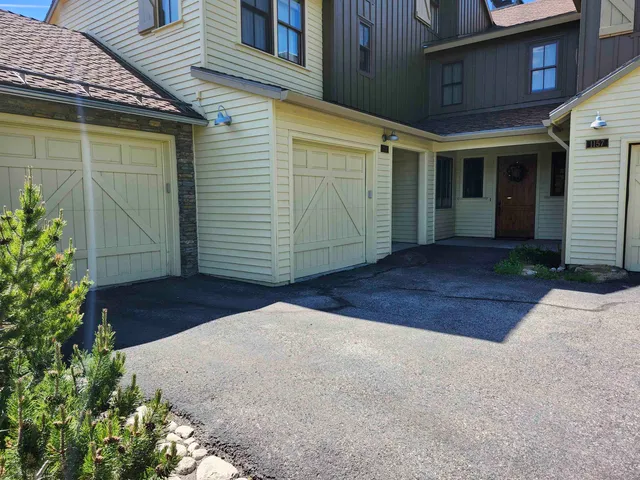 $1,095,990 | 1157 Pyramid Peak Drive, Unit 1157, Mammoth Lakes, CA 93546