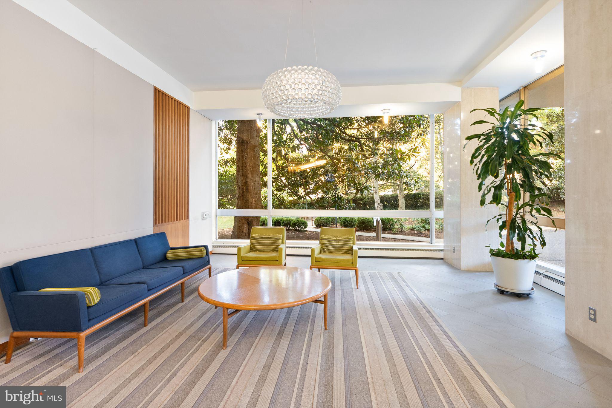 4200 Cathedral Avenue Northwest, Unit 812 Washington, DC 20016 - Photo 14 of 45 Building lobby