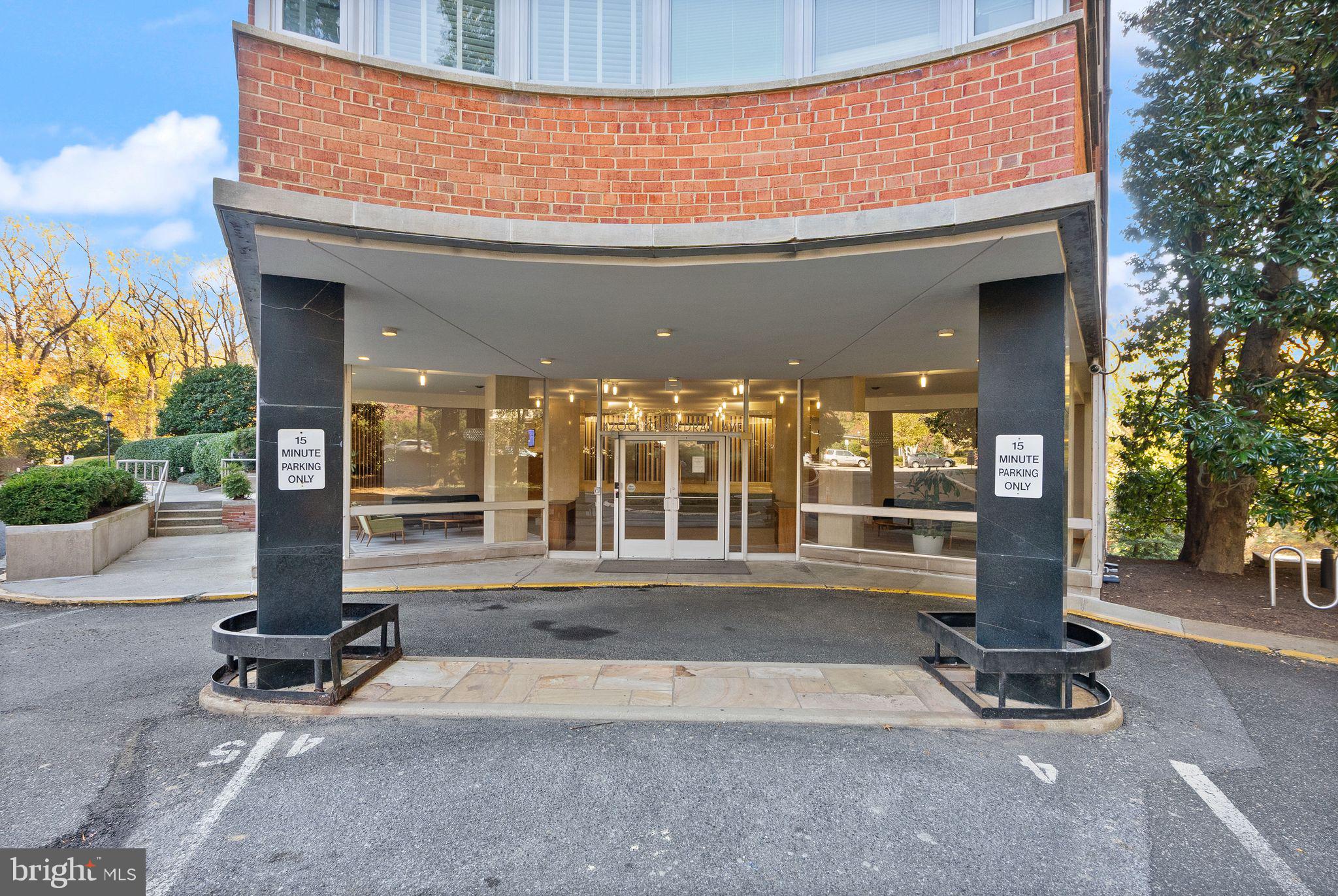 4200 Cathedral Avenue Northwest, Unit 812 Washington, DC 20016 - Photo 8 of 45 a front view of a building