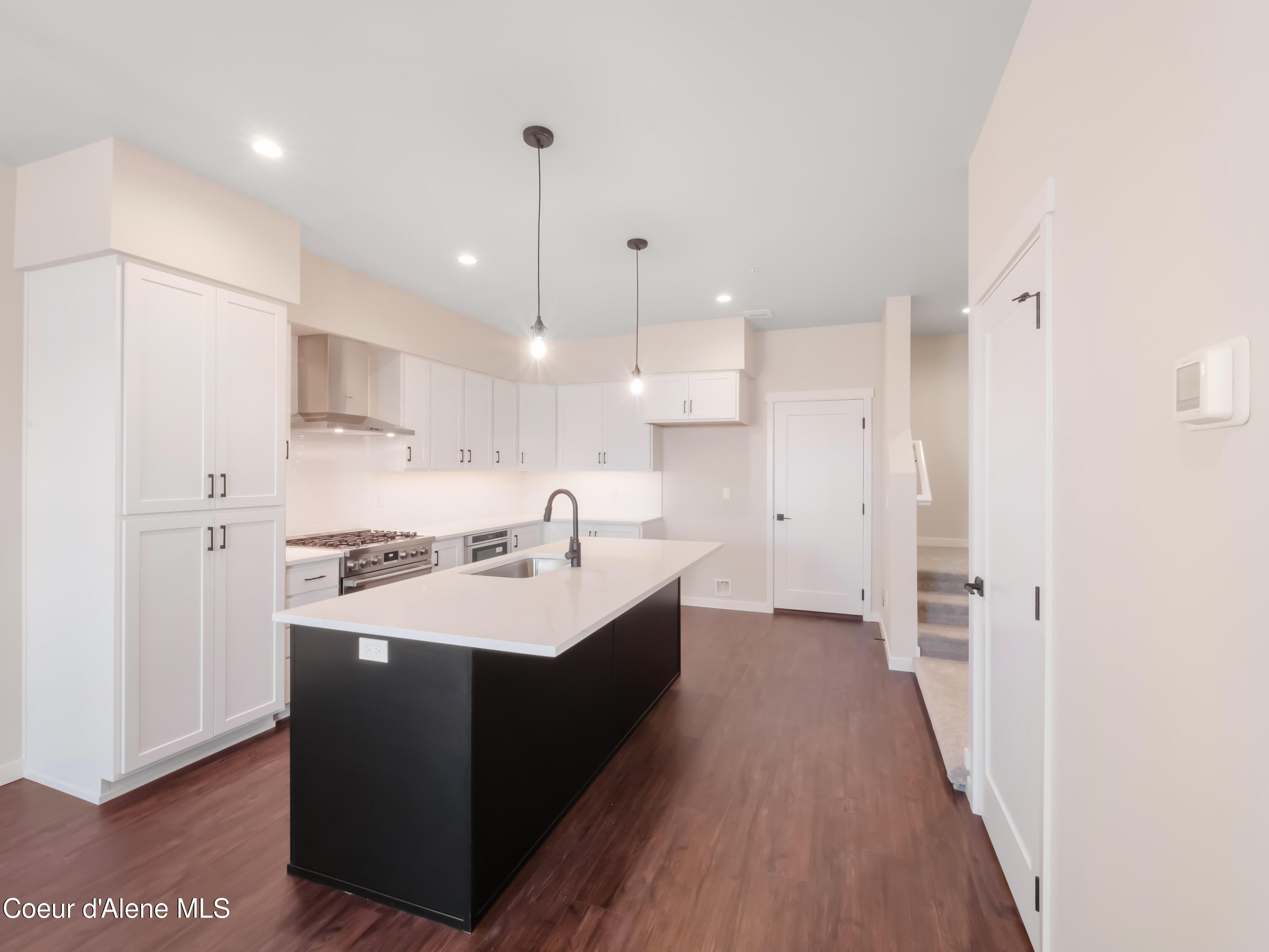 1008 East 4th Avenue, Unit 104 Post Falls, ID 83854 - Photo 8 of 34 web_unit 1008_9_11_24_07