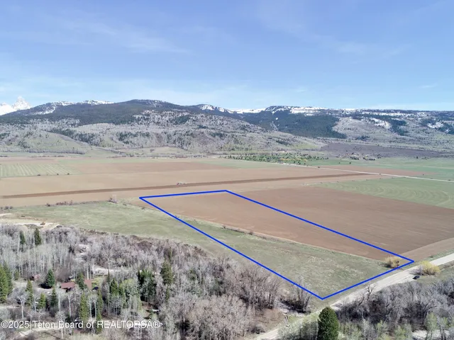 $1,100,000 | Tbd 10-ac Stateline Road, Alta, WY 83414