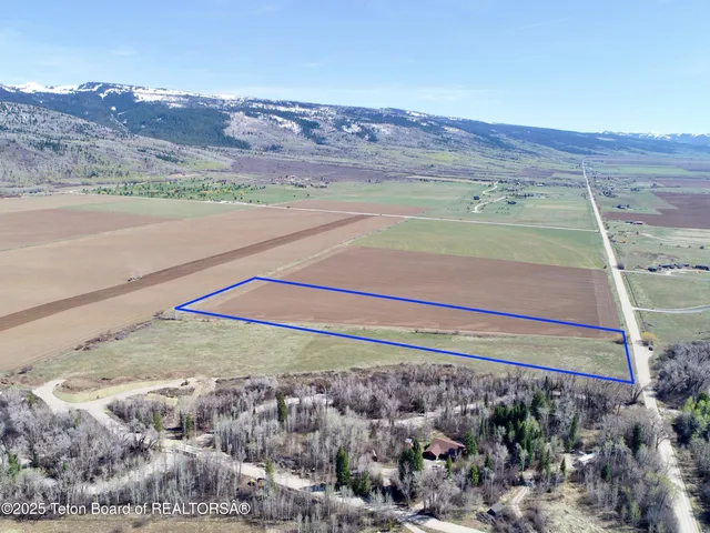 $1,100,000 | Tbd 10-ac Stateline Road, Alta, WY 83414