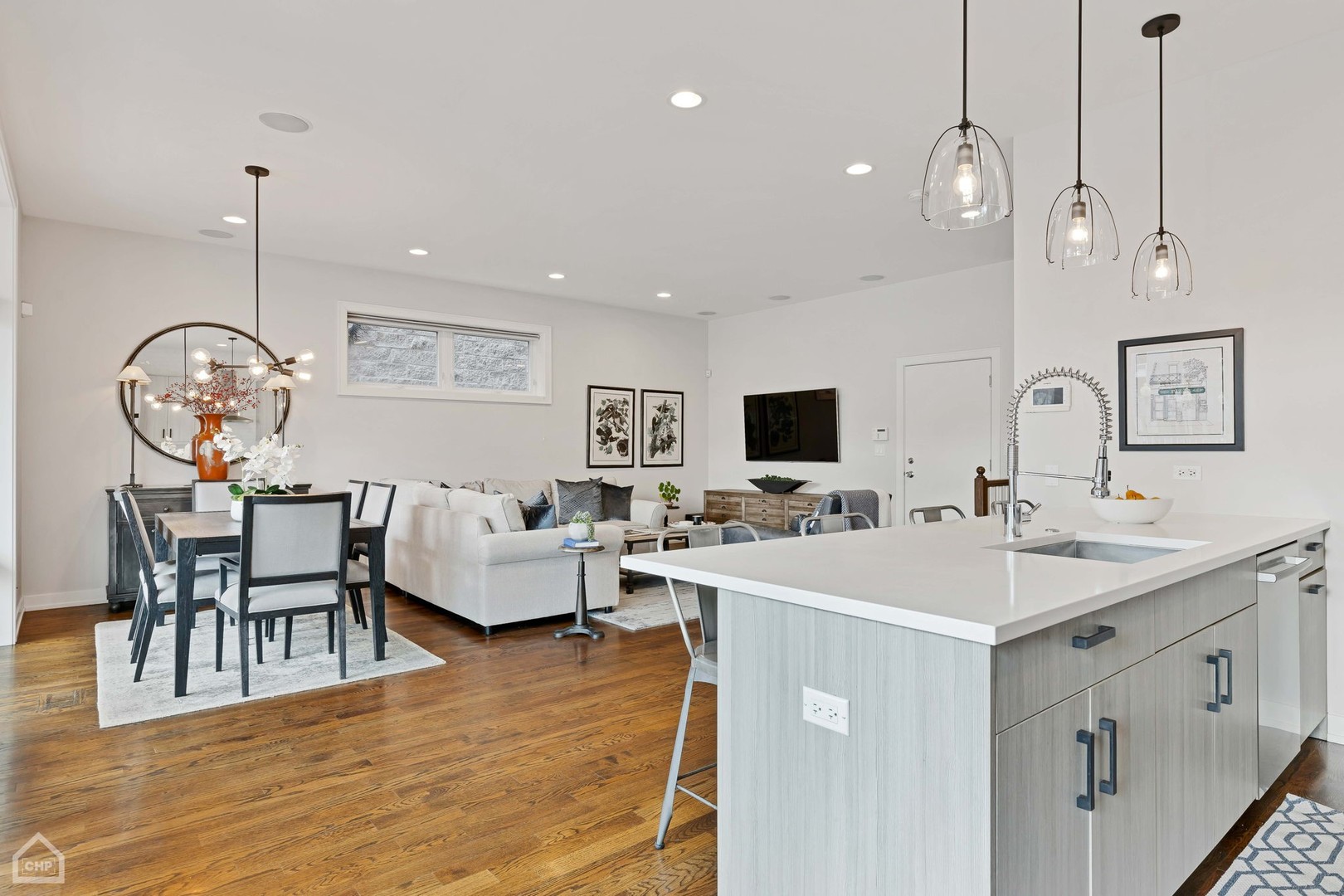 1832 West Rice Street, Unit 1S Chicago, IL 60622 - Photo 11 of 25 Gallery Image 11