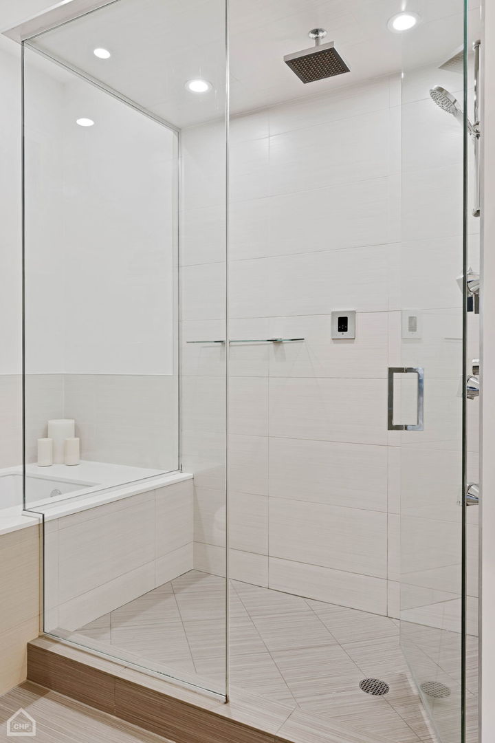 1832 West Rice Street, Unit 1S Chicago, IL 60622 - Photo 15 of 25 Gallery Image 15