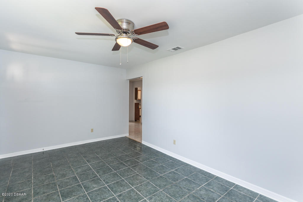 632 Robin Road, Unit A Ormond Beach, FL 32176 - Photo 15 of 15 Lving room also