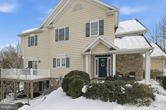 $449,900 | 217 Weatherfield Place, Lancaster, PA 17603