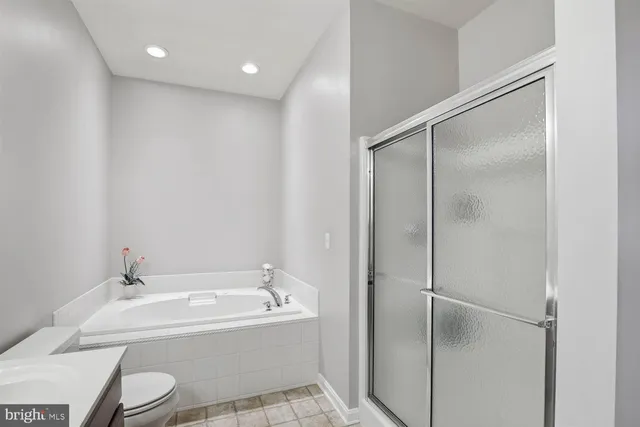 $449,900 | 217 Weatherfield Place, Lancaster, PA 17603