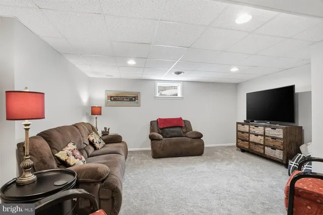 $449,900 | 217 Weatherfield Place, Lancaster, PA 17603