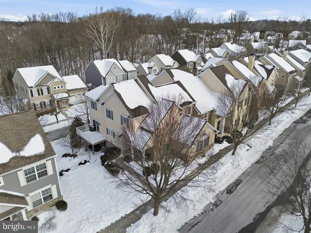 $449,900 | 217 Weatherfield Place, Lancaster, PA 17603