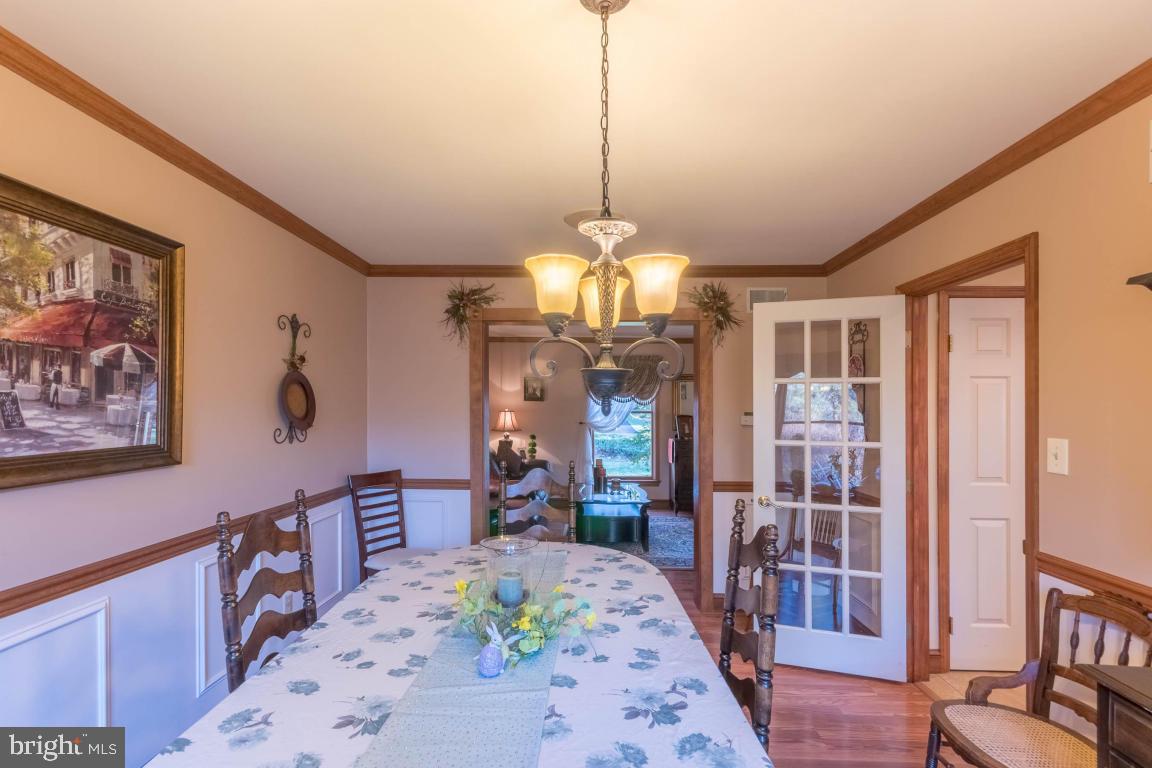 616 West 3rd Avenue Lititz, PA 17543 - Photo 10 of 36