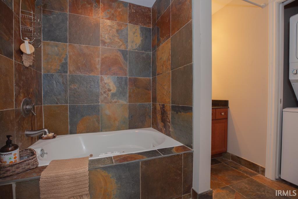 508 Main Street, Unit 3D Evansville, IN 47708 - Photo 13 of 29