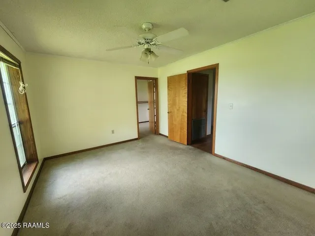 $179,900 | 4702 Daspit Road, New Iberia, LA 70563