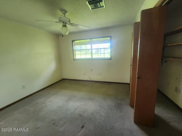 $179,900 | 4702 Daspit Road, New Iberia, LA 70563