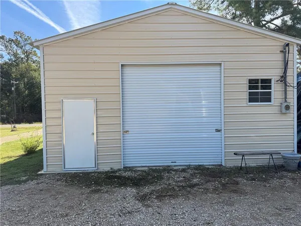 $77,000 | 638 Effie Highway, Deville, LA 71328