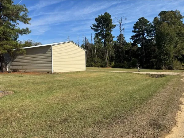 $77,000 | 638 Effie Highway, Deville, LA 71328