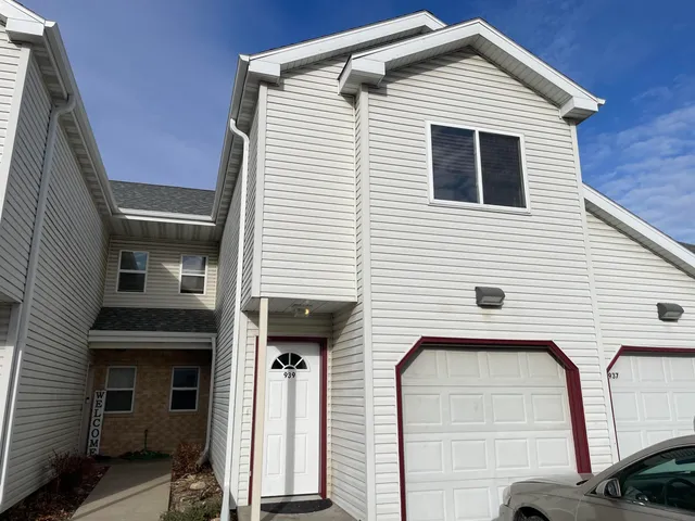 $254,900 | 939 Rockefeller Lane, Madison, WI 53704