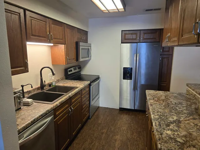 $254,900 | 939 Rockefeller Lane, Madison, WI 53704