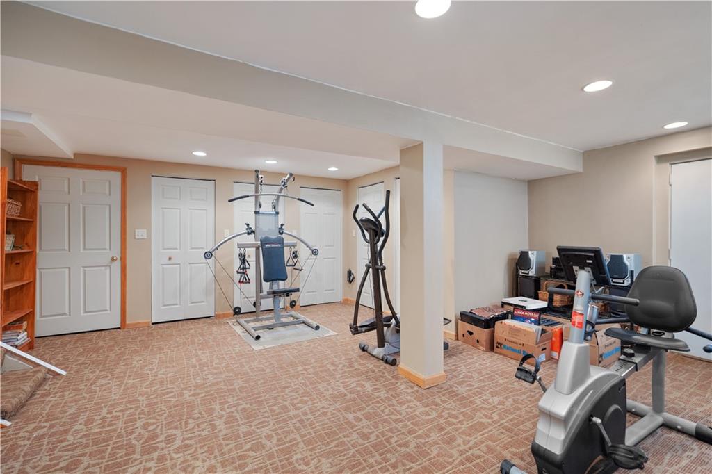 4837 East Willock Road Pittsburgh, PA 15227 - Photo 23 of 38 Gallery Image 23