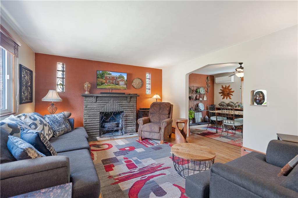 4837 East Willock Road Pittsburgh, PA 15227 - Photo 6 of 38 Gallery Image 6