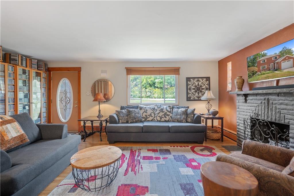4837 East Willock Road Pittsburgh, PA 15227 - Photo 7 of 38 Gallery Image 7