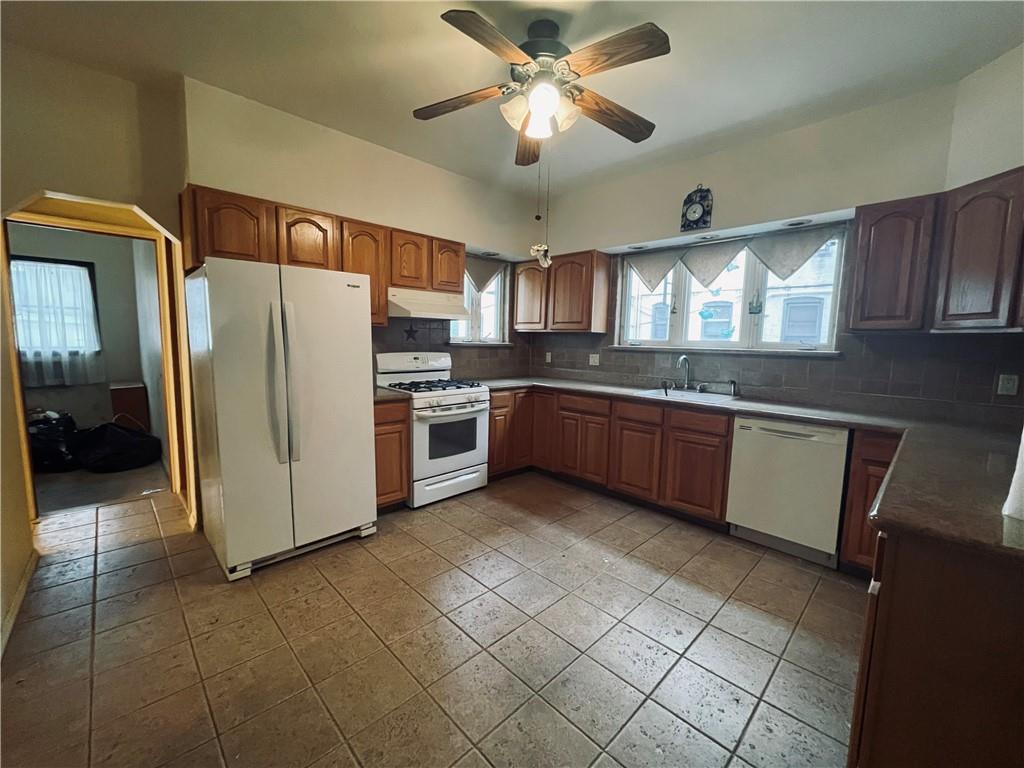 2467 84th Street Brooklyn, NY 11214 - Photo 11 of 21