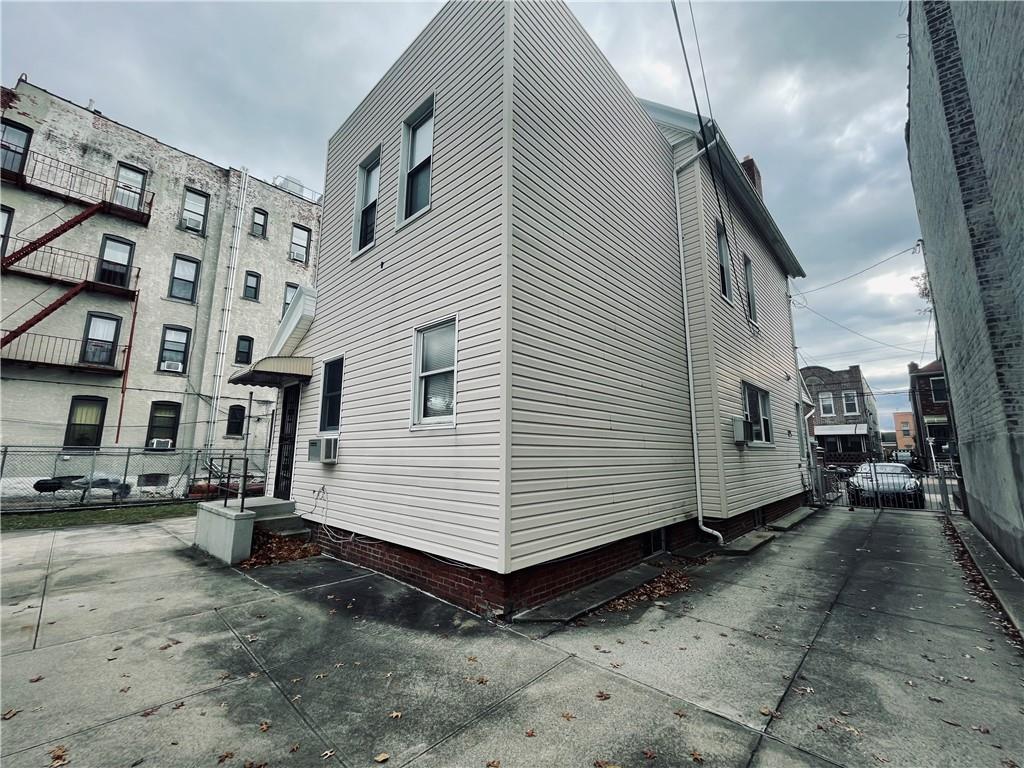 2467 84th Street Brooklyn, NY 11214 - Photo 4 of 21