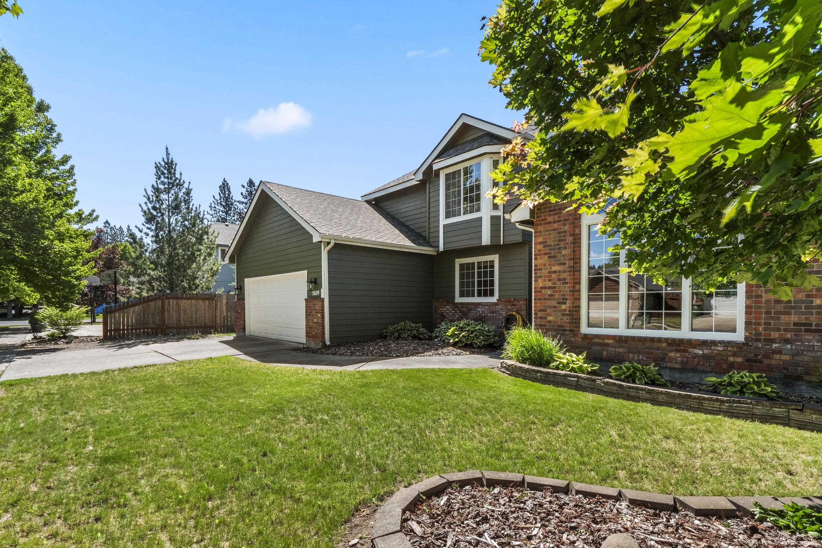 5609 West Old Fort Drive Spokane, WA 99208 - Photo 2 of 40