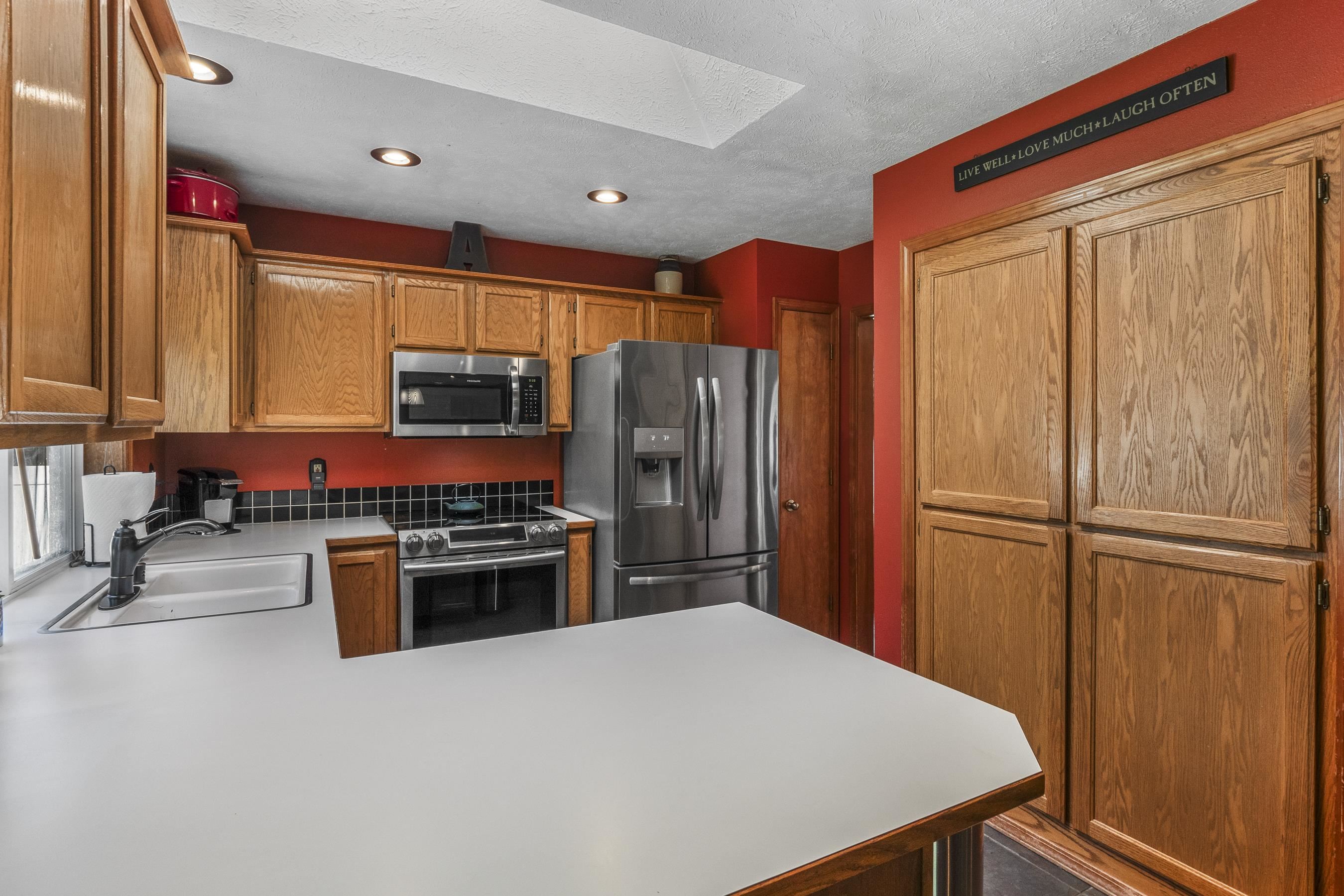 5609 West Old Fort Drive Spokane, WA 99208 - Photo 9 of 40