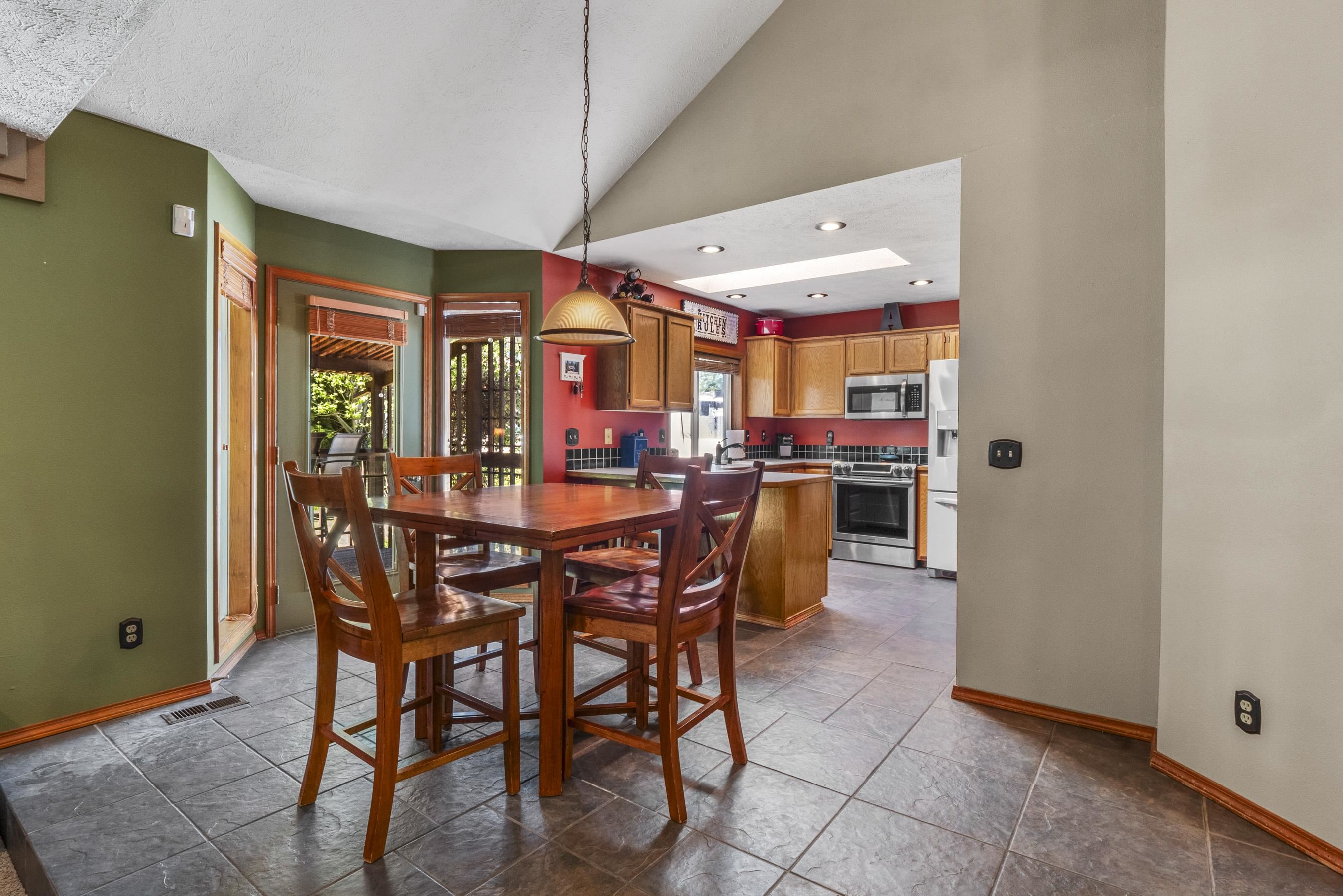 5609 West Old Fort Drive Spokane, WA 99208 - Photo 10 of 40