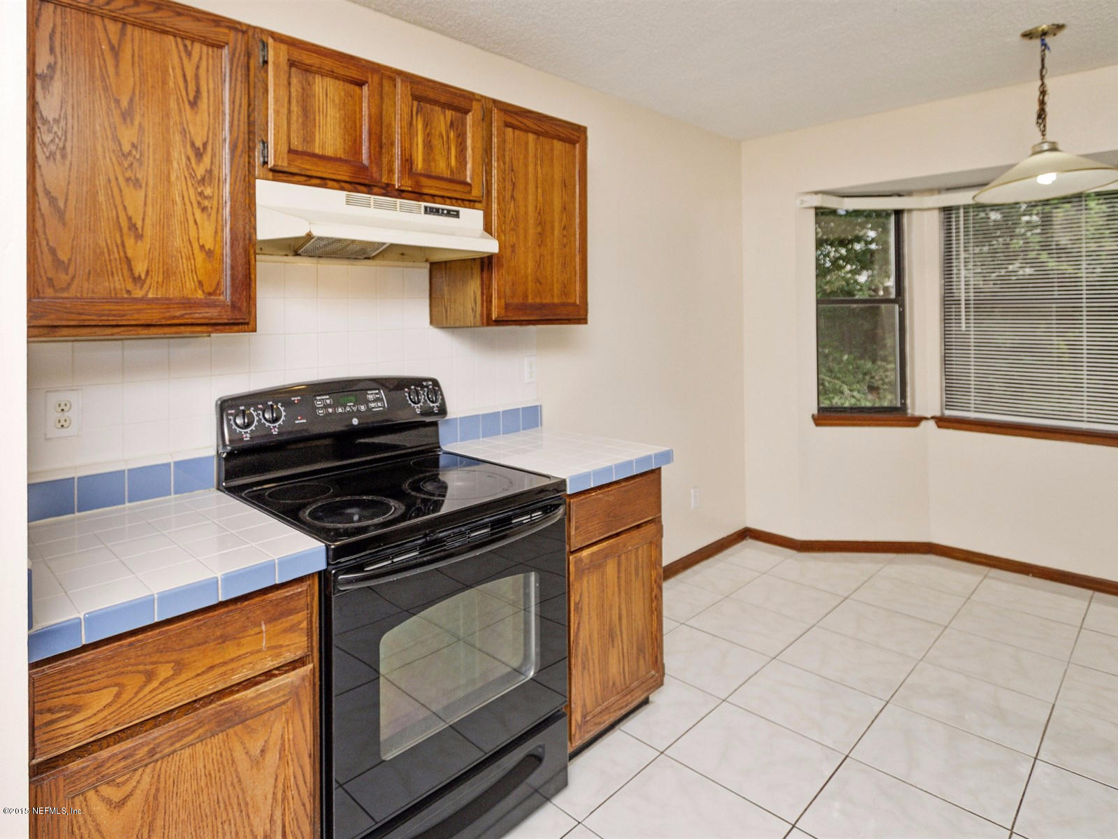 7650 Collins Ridge Boulevard Jacksonville, FL 32244 - Photo 9 of 21 009_Kitchen
