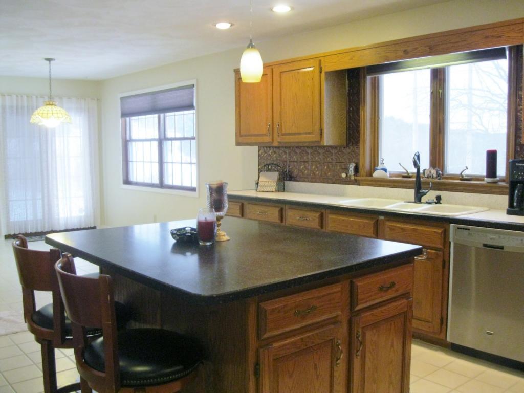 600 Jones Road Vestal, NY 13850 - Photo 4 of 23 Gallery Image 4