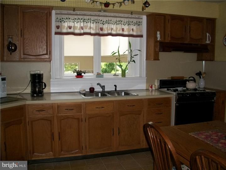 915 South Chester Road West Chester, PA 19382 - Photo 12 of 19 Gallery Image 12