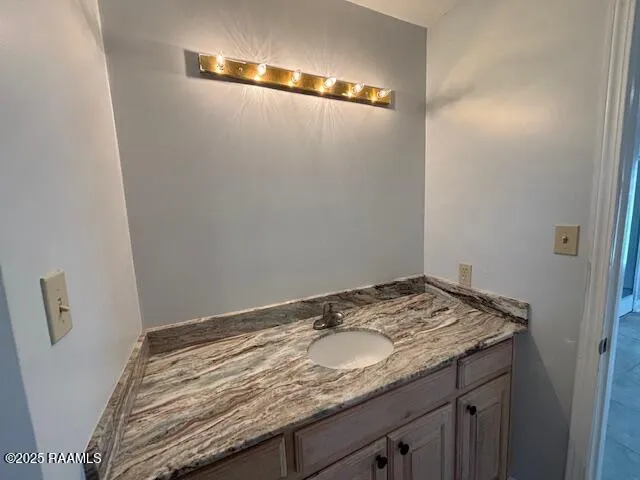 $2,700 | 2110 South Ormond Avenue, Gonzales, LA 70737