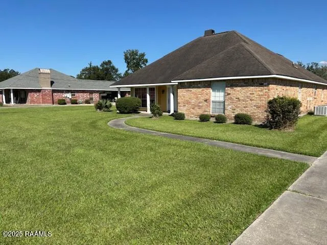 $2,700 | 2110 South Ormond Avenue, Gonzales, LA 70737