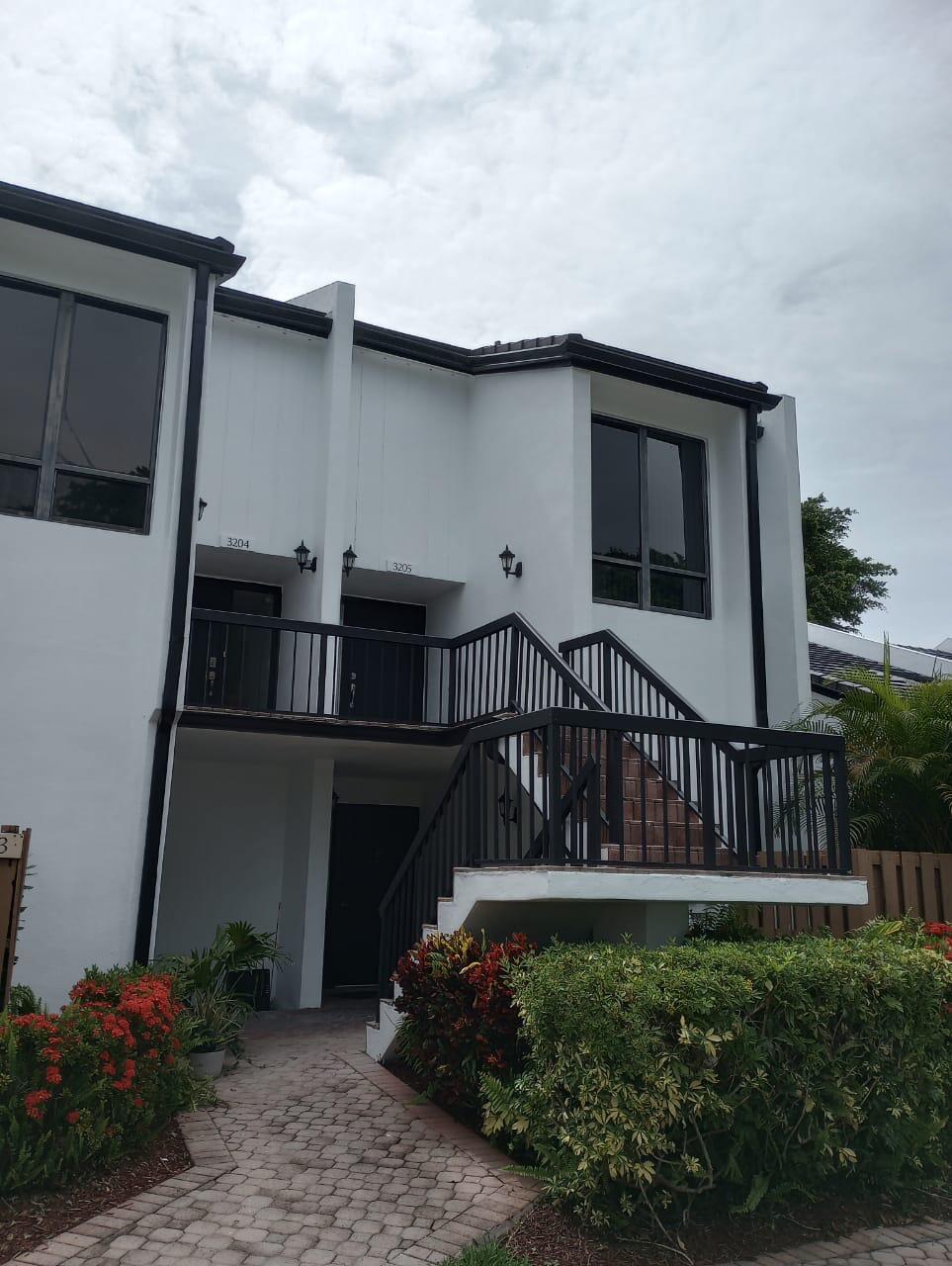 3205 Bridgewood Drive, Unit 3205 Boca Raton, FL 33434 - Photo 2 of 25 3205 Bridgewood -Front