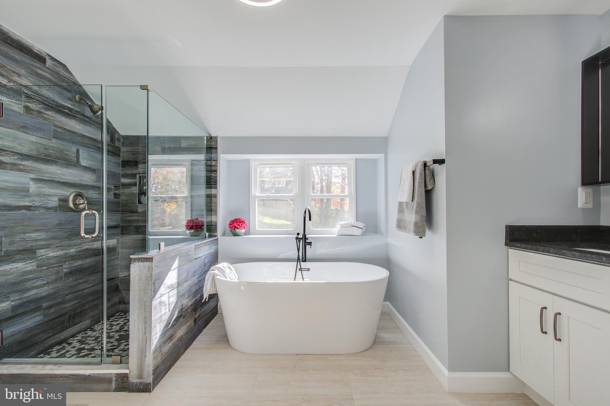 6001 Forest Road Cheverly, MD 20785 - Photo 24 of 35 Master Bathroom