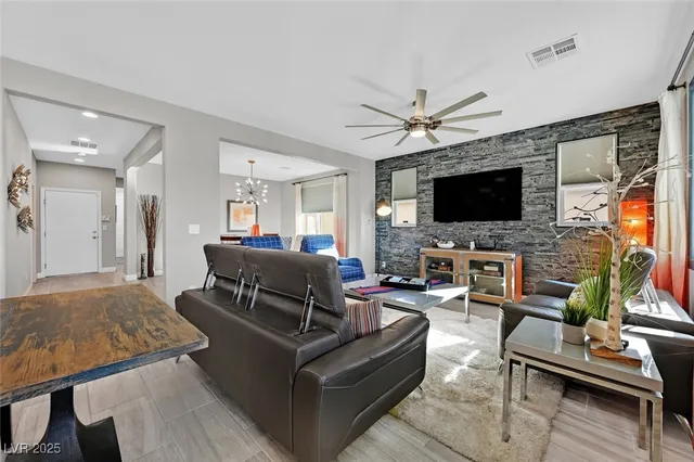 $678,800 | 8655 Rori Springs Street, Las Vegas, NV 89178