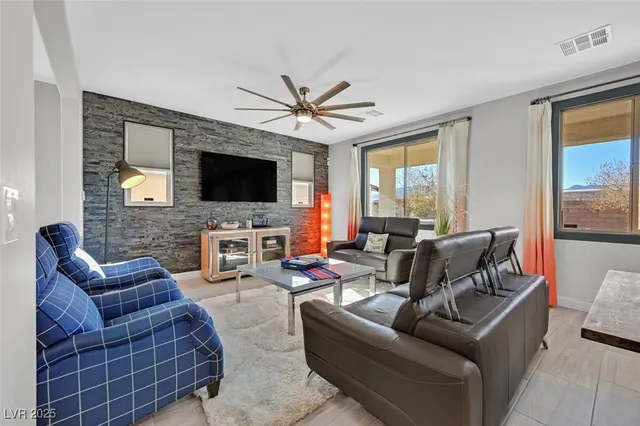 $678,800 | 8655 Rori Springs Street, Las Vegas, NV 89178